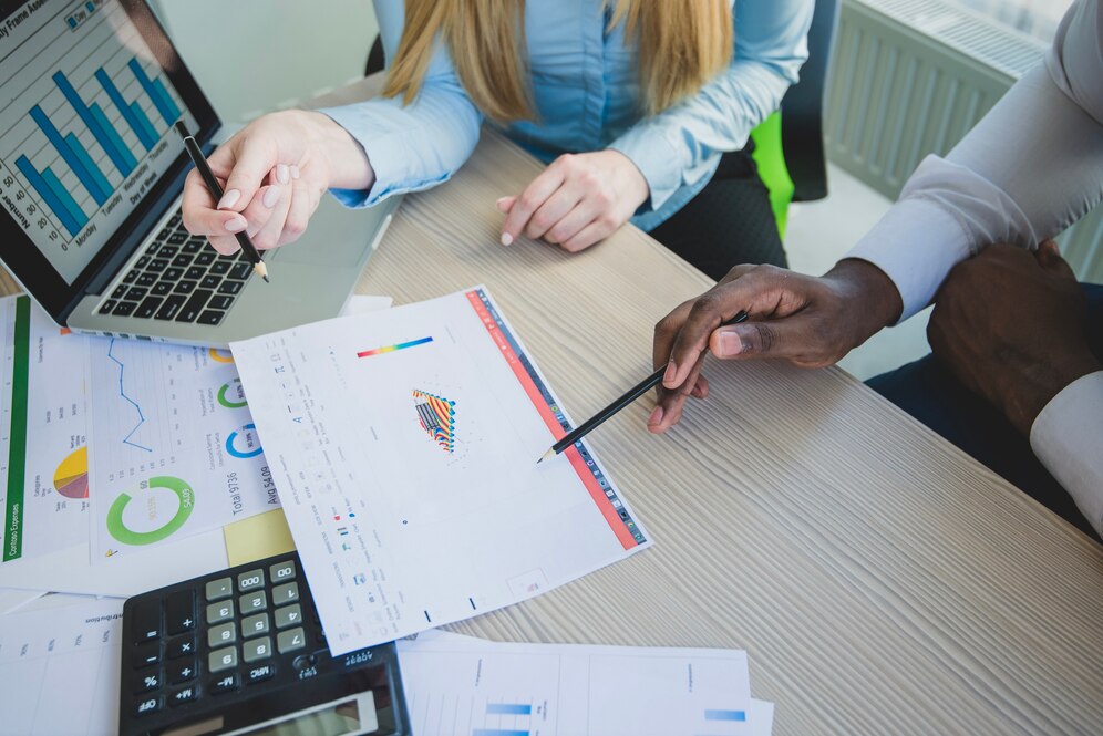 Saiba o que é e como a terceirização financeira contribui para o crescimento empresarial